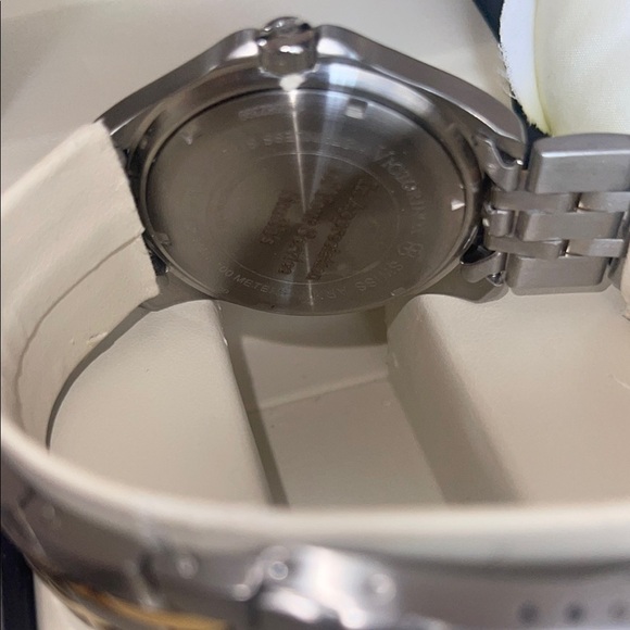 Victorinox Silver and Gold Elegant Chronograph Watch - Picture 4 of 10